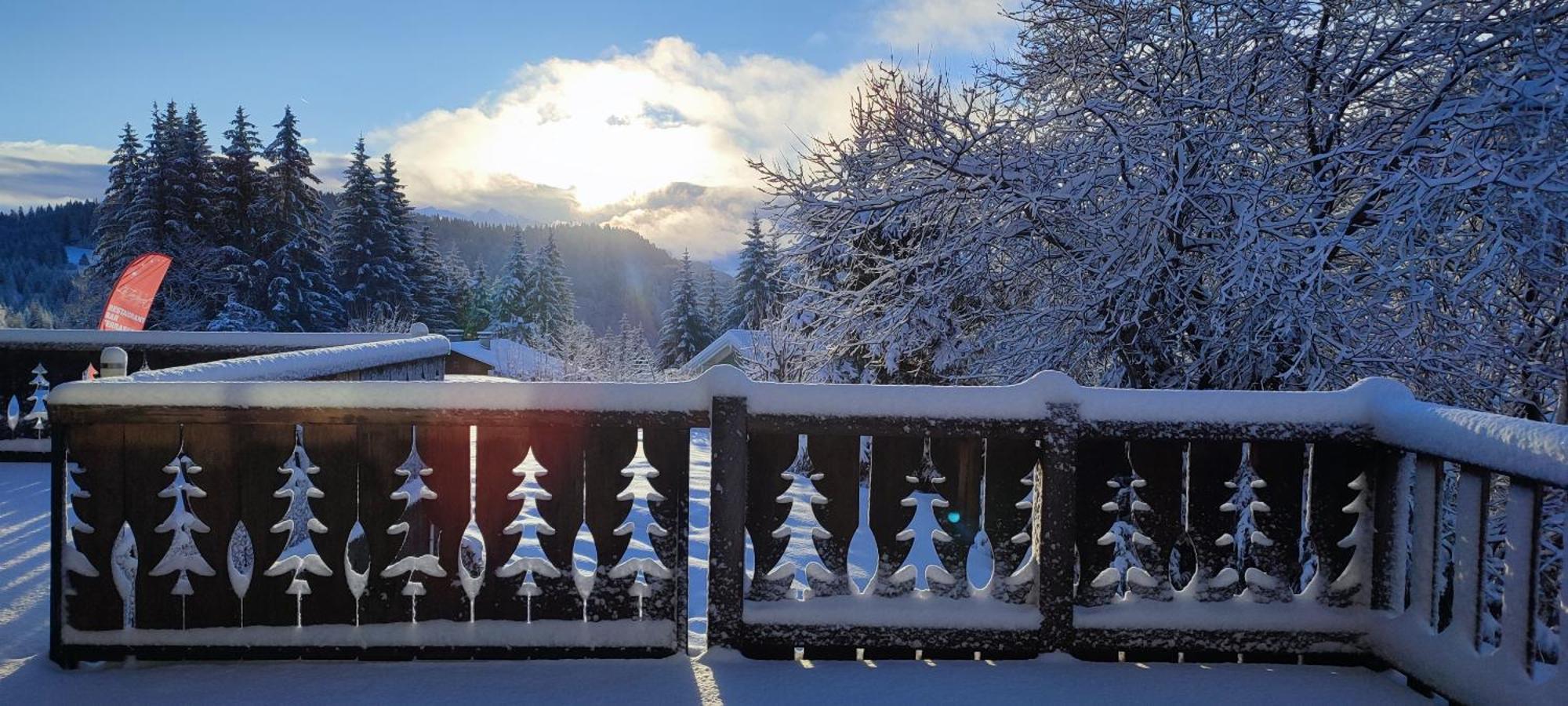 Hotel Le Taconet Le Praz de Lys Exterior foto