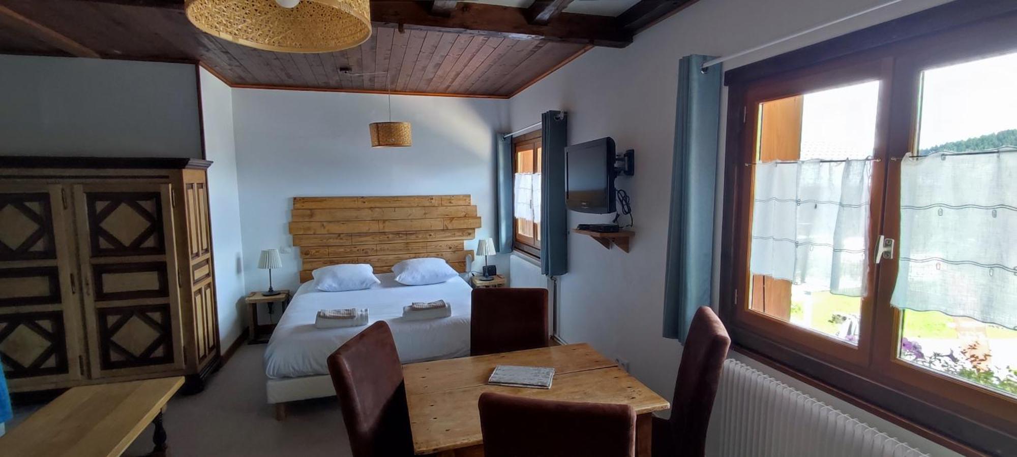 Hotel Le Taconet Le Praz de Lys Zimmer foto