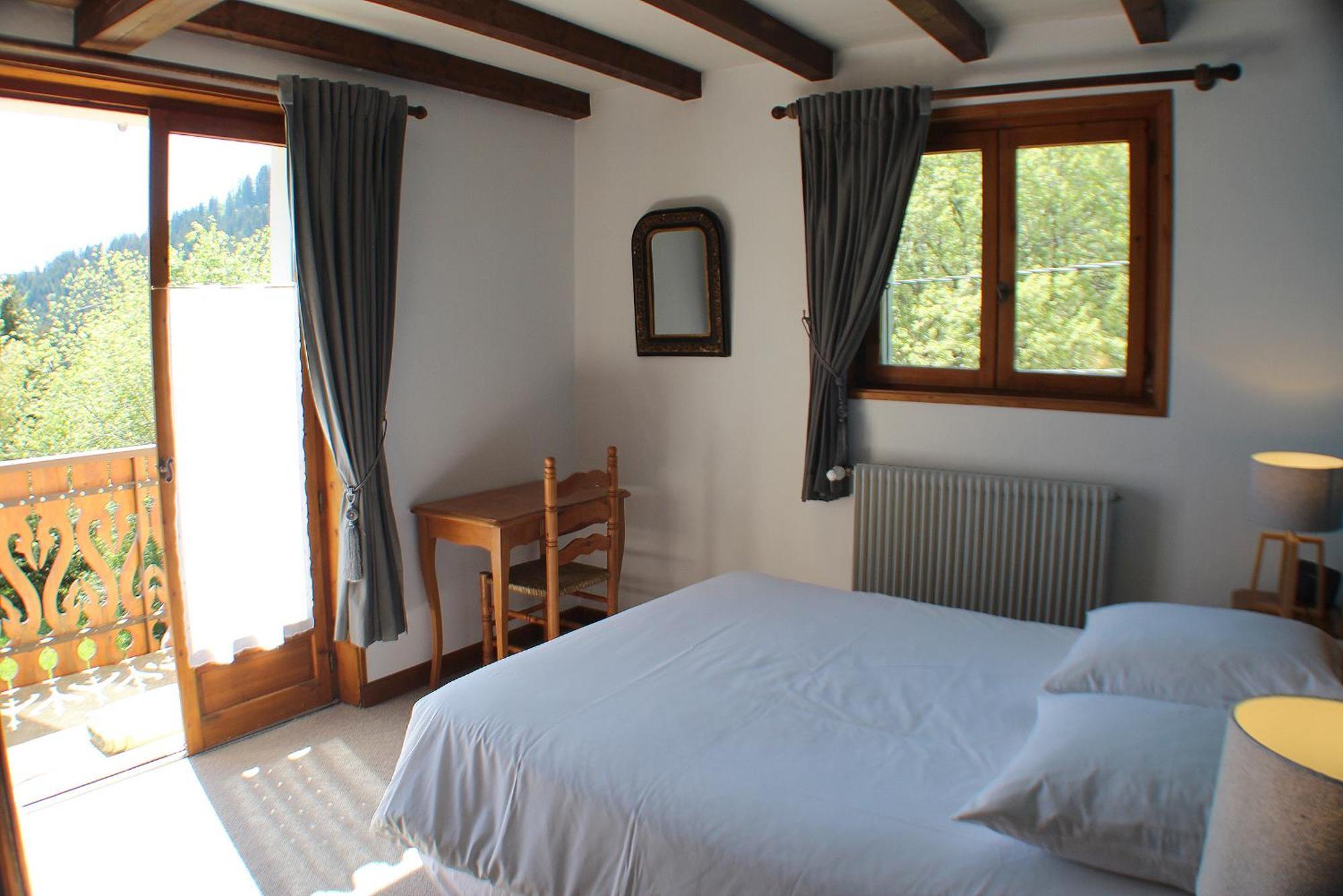 Hotel Le Taconet Le Praz de Lys Zimmer foto