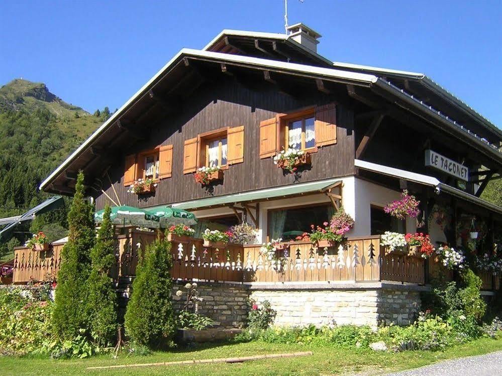 Hotel Le Taconet Le Praz de Lys Exterior foto