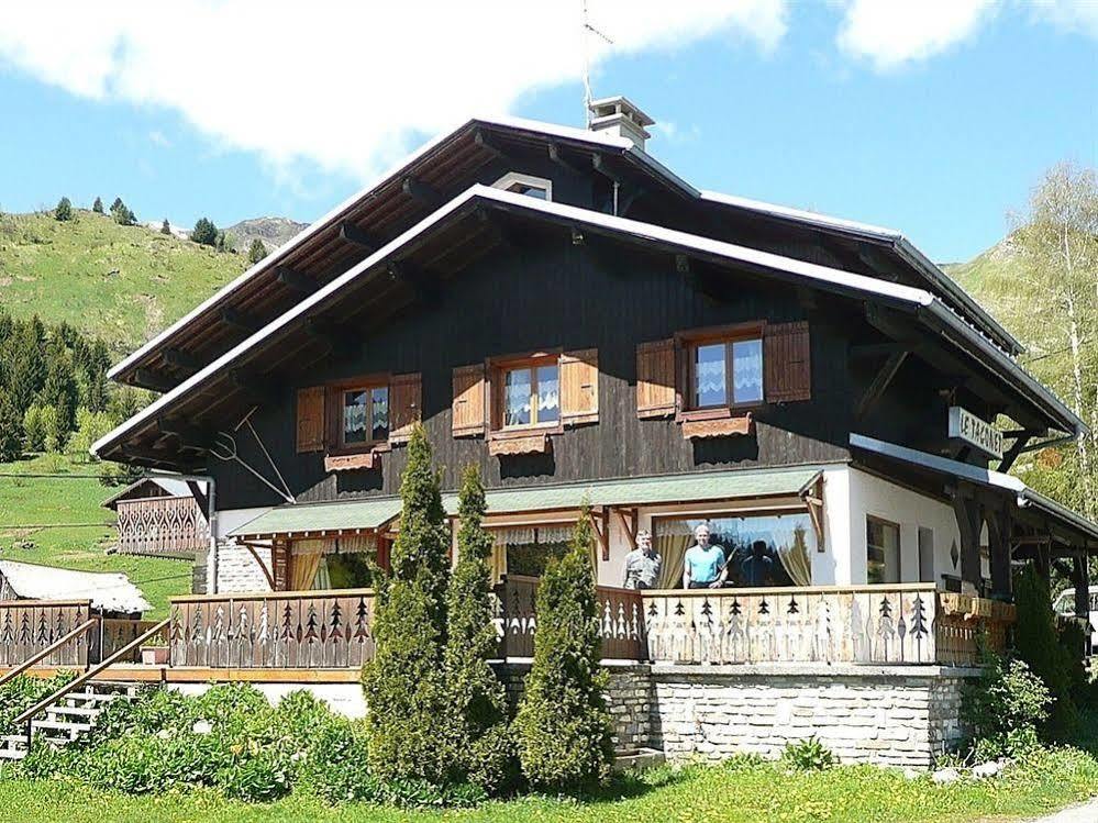 Hotel Le Taconet Le Praz de Lys Exterior foto